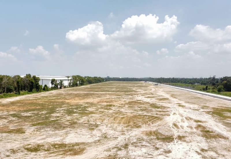 West Port, Pulau Indah