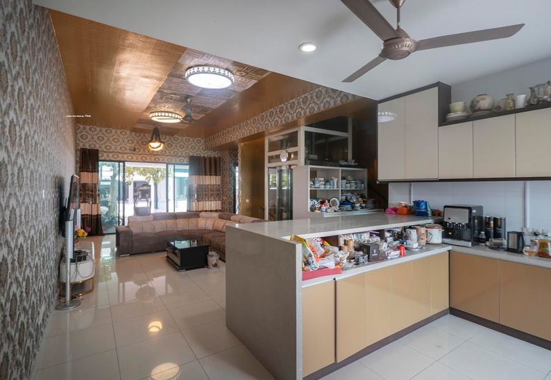 Duta Villa, Setia Alam