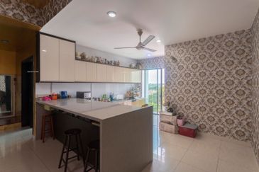 Duta Villa, Setia Alam