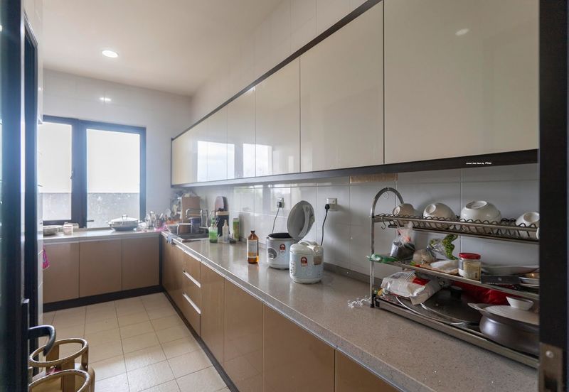 Duta Villa, Setia Alam