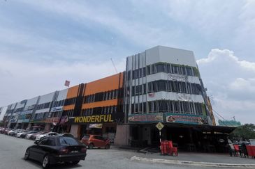 Setia Taipan 2