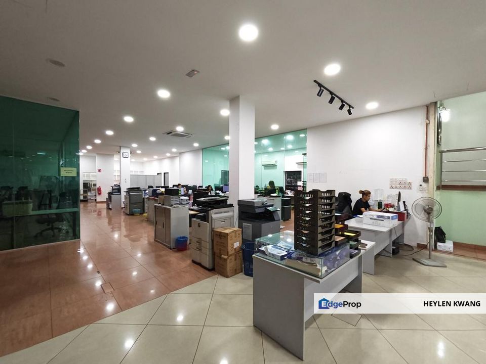 Super Value Buy ~ Prime Detached Heavy Industrial Facility Taman Perindustrian Puchong Utama Factory for Sale, Selangor, Puchong