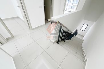 Robin @ Bandar Rimbayu