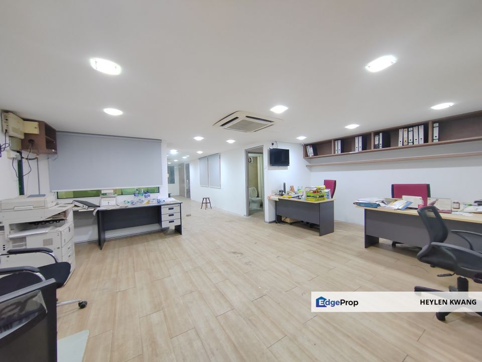 Bukit Tinggi 1, Klang Fully Furnished and Renovated Shop Office for Rent, Selangor, Klang