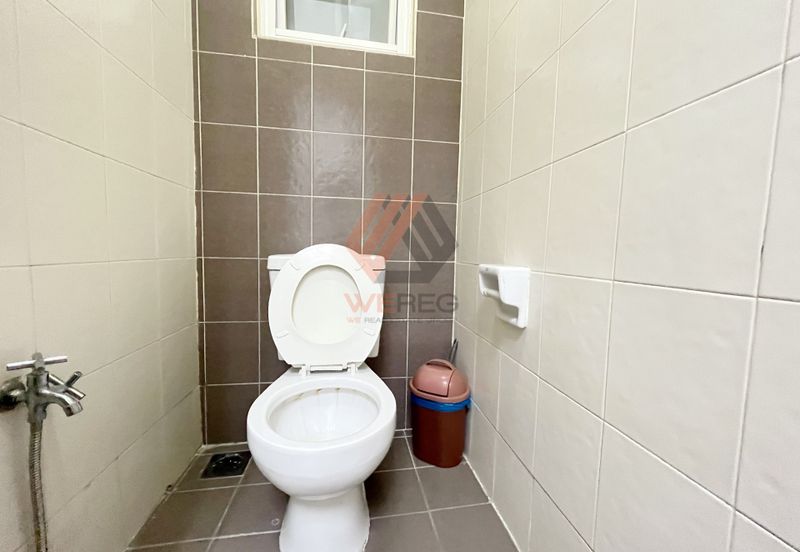 Laman Seri Business Park