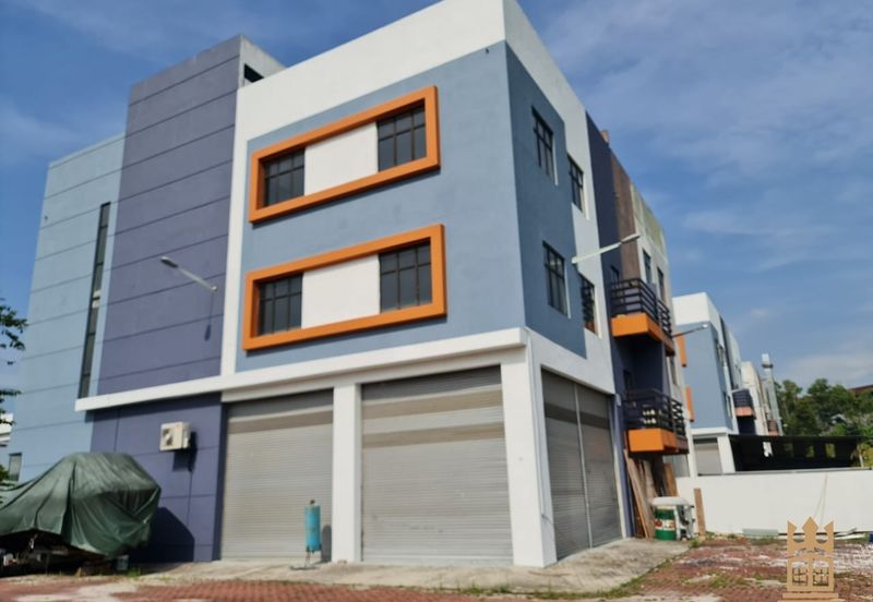 Bukit Jelutong Industrial Park