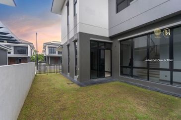 Dremien @ Eco Ardence