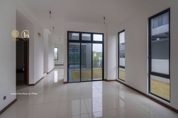 Dremien @ Eco Ardence