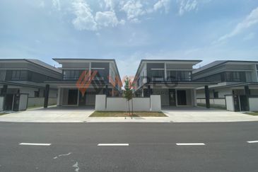 Freesia Residences @ Tropicana Aman