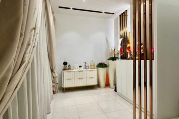 Duta Villa, Setia Alam