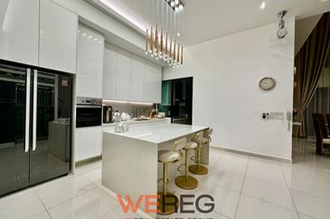 Duta Villa, Setia Alam