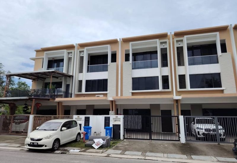 Jalan Setia Utama U13/37