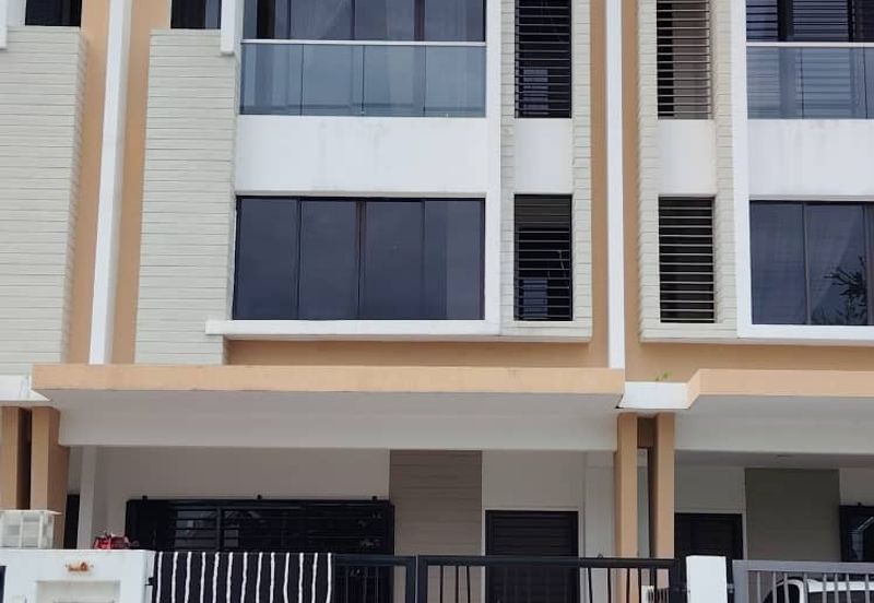 Jalan Setia Utama U13/37