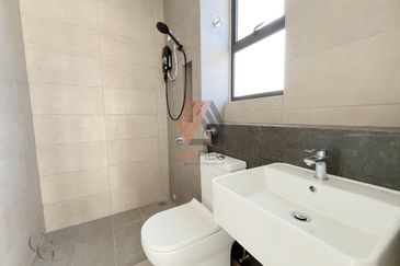 Robin @ Bandar Rimbayu