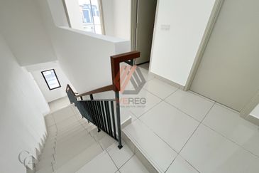 Robin @ Bandar Rimbayu