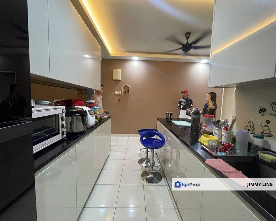 MUST VIEW@ Fully Renovated, Suria Mewah Residensi, Semenyih, Selangor, Semenyih