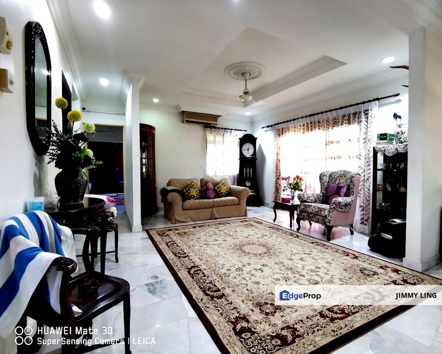 Bungalow Kelana Jaya SS7, Facing KGNS, Selangor, Petaling Jaya