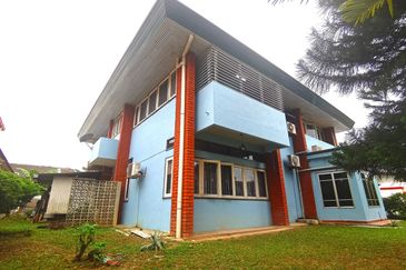 Seksyen 2, Shah Alam