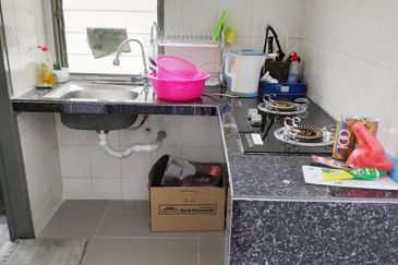 Jelutong Apartment, Selayang Heights