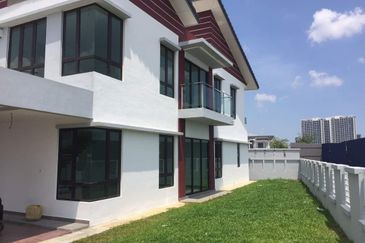 Jalan Setia Wawasan U13/33J