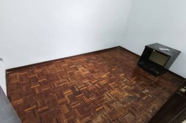 Alpha Arena, Taman Putra Perdana