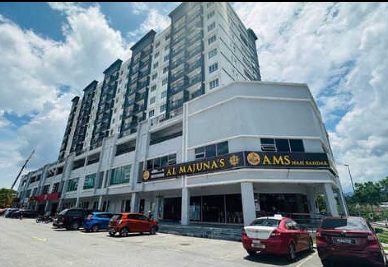 Residensi Anggerik Wira