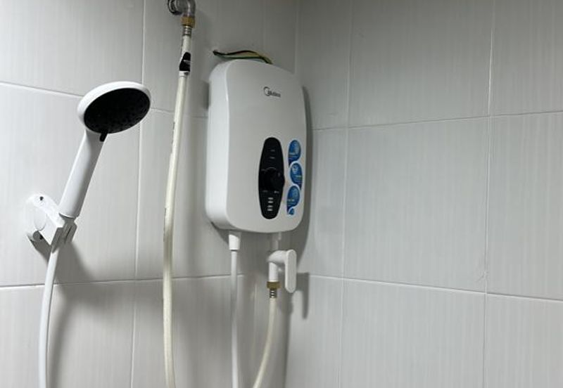 Residensi Anggerik Wira