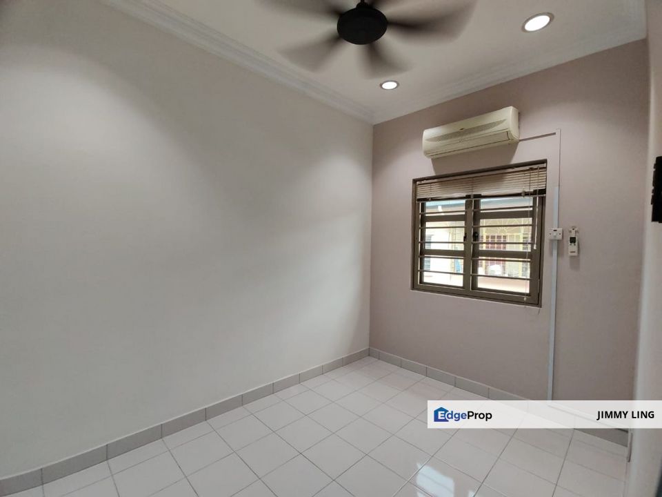 Townhouse Bukit Rimau, Sg Congkak, Selangor, Shah Alam