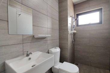 Amber Residence @ twentyfive.7