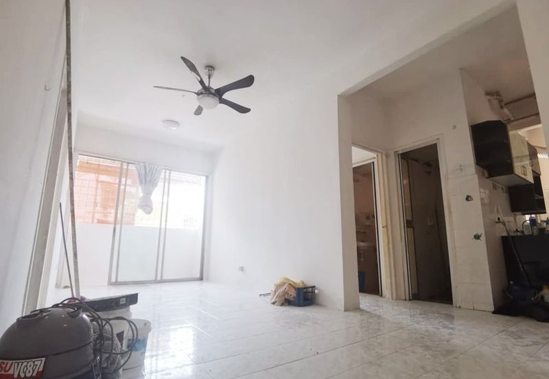 Pangsapuri Putra Impian, Taman Pinggiran Putra