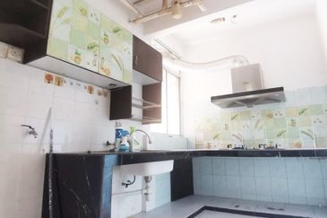 Pangsapuri Putra Impian, Taman Pinggiran Putra