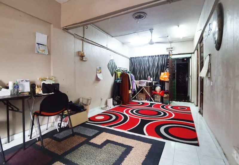 Flat PKNS Seksyen 19