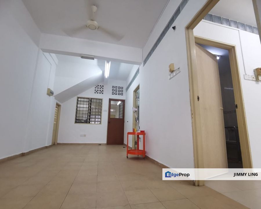 Townhouse Petaling Garden, Freehold, Selangor, Petaling Jaya