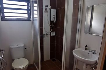 Adoria @ Abadi Heights