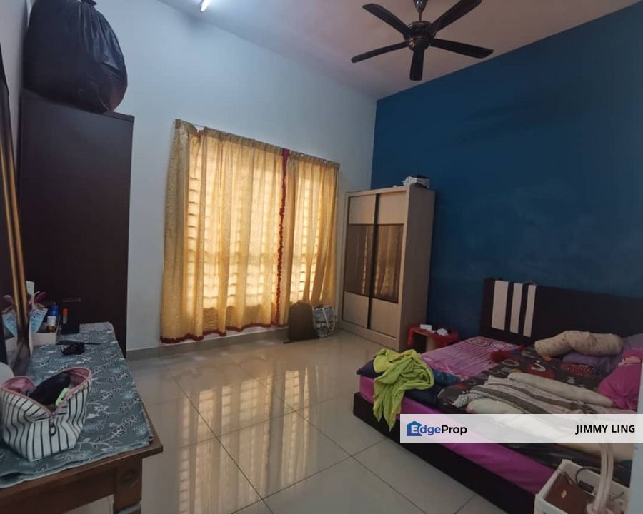 Top Floor, The Wharf Residence Puchong, Selangor, Puchong