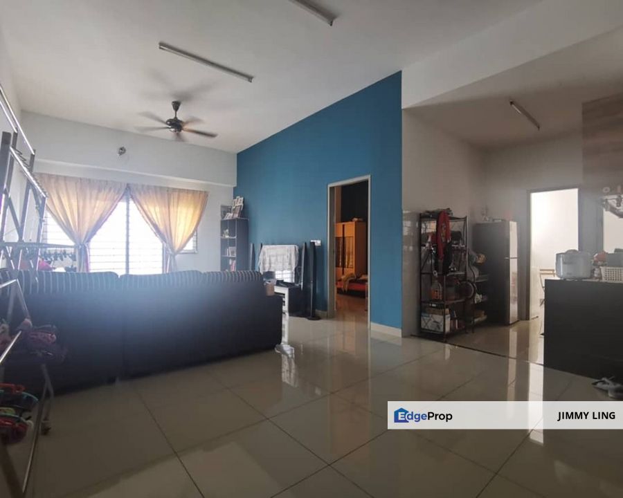 Top Floor, The Wharf Residence Puchong, Selangor, Puchong