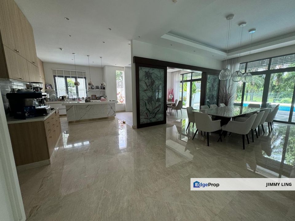 3 storey Bungalow Oncidium Heights, Swimming Pool, Selangor, Kota Kemuning