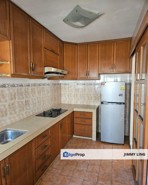 Pangsapuri Saraka, Taman Wawasan Puchong, Selangor, Puchong