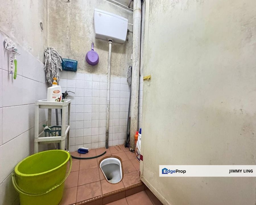 Below Market, 2sty Taman Seri Ampang, Selangor, Ampang