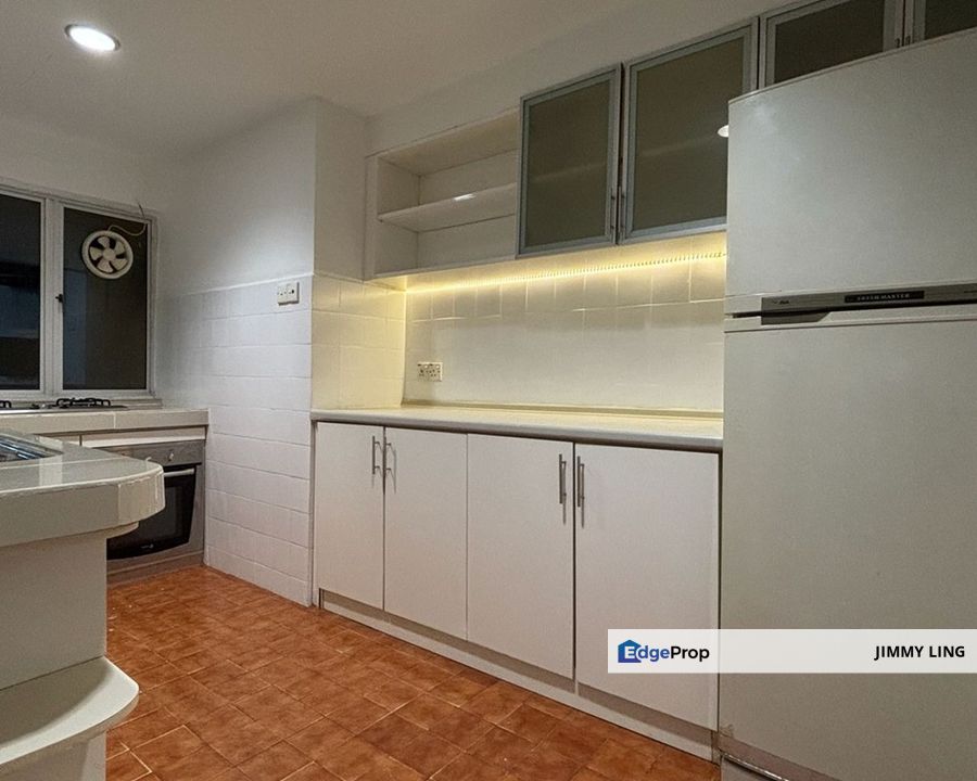 Fully Renovated, Shang Villa Condo, Kelana Jaya, Selangor, Petaling Jaya