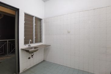 Sri Angkasa Apartment, Seksyen 28