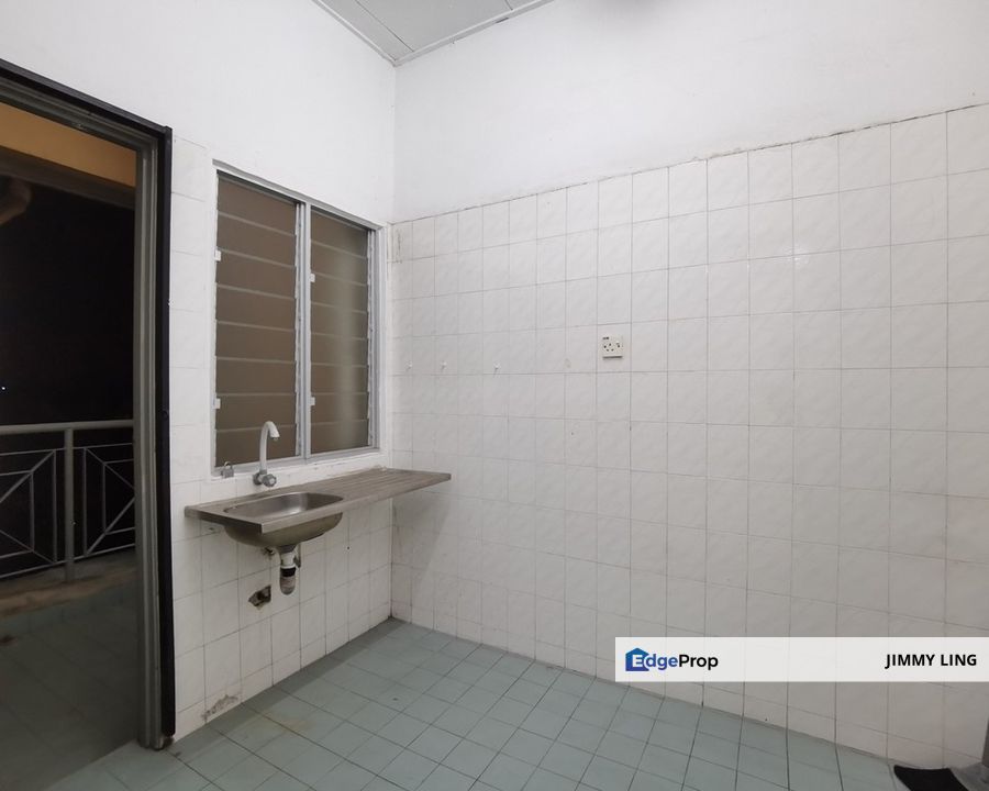 Booking RM1k ONLY, Sri Angkasa Apartment, Seksyen 28 Shah Alam, Selangor, Shah Alam