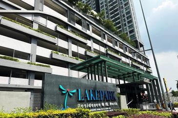 LakePark Residence