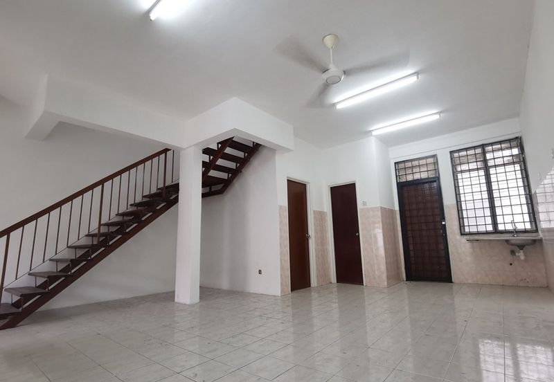 Jalan SP 4 @ Bandar Saujana Putra