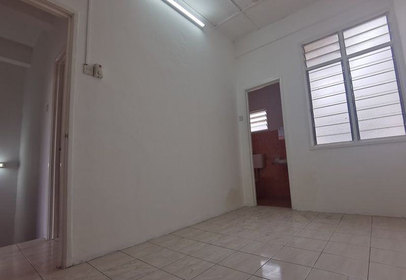 Jalan SP 4 @ Bandar Saujana Putra