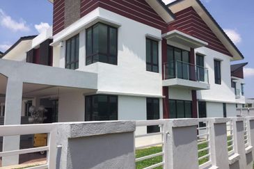 Anggun, Alam Nusantara