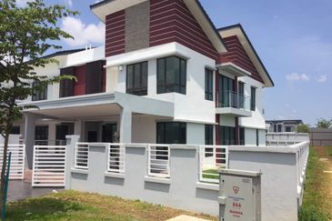 Anggun, Alam Nusantara