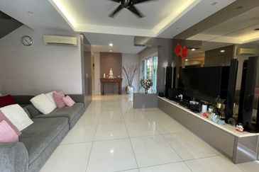 Jalan Cemara, Bandar Botanik