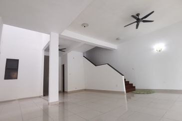 Pentas 2 @ Alam Impian