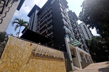 Perdana View Condominium